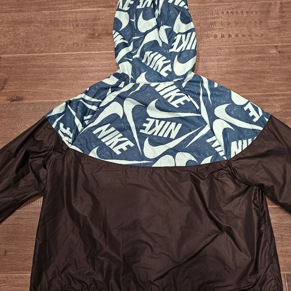Nike hooded black